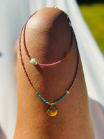 Lade das Bild in den Galerie-Viewer, Necklace „Hang loose“
