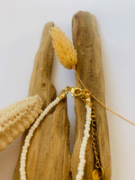 Lade das Bild in den Galerie-Viewer, Necklace Pearl &quot;WHITE SNAIL&quot;
