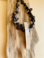 Lade das Bild in den Galerie-Viewer, Necklace &quot;TEAR PEARL“
